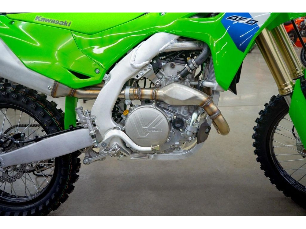 2026 Kawasaki Kx™450 alt