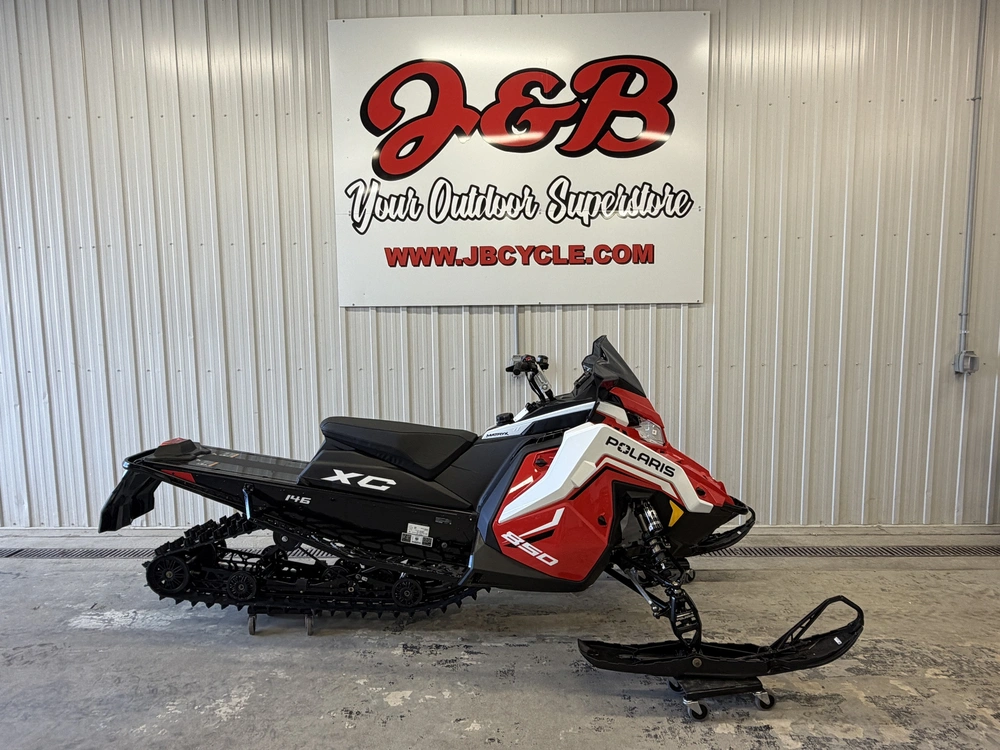 2027 Polaris 850 Sb Xc 146 1.6 Red alt