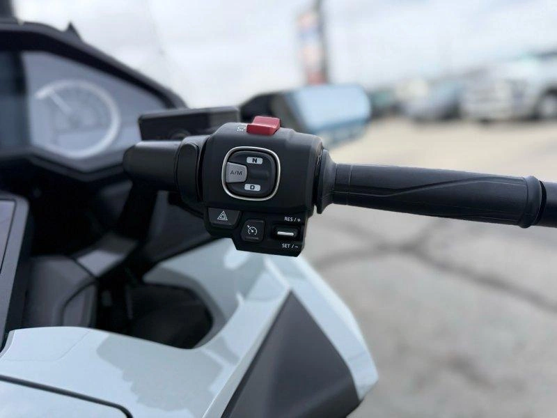 2026 Honda Gold Wing Tour Dct alt