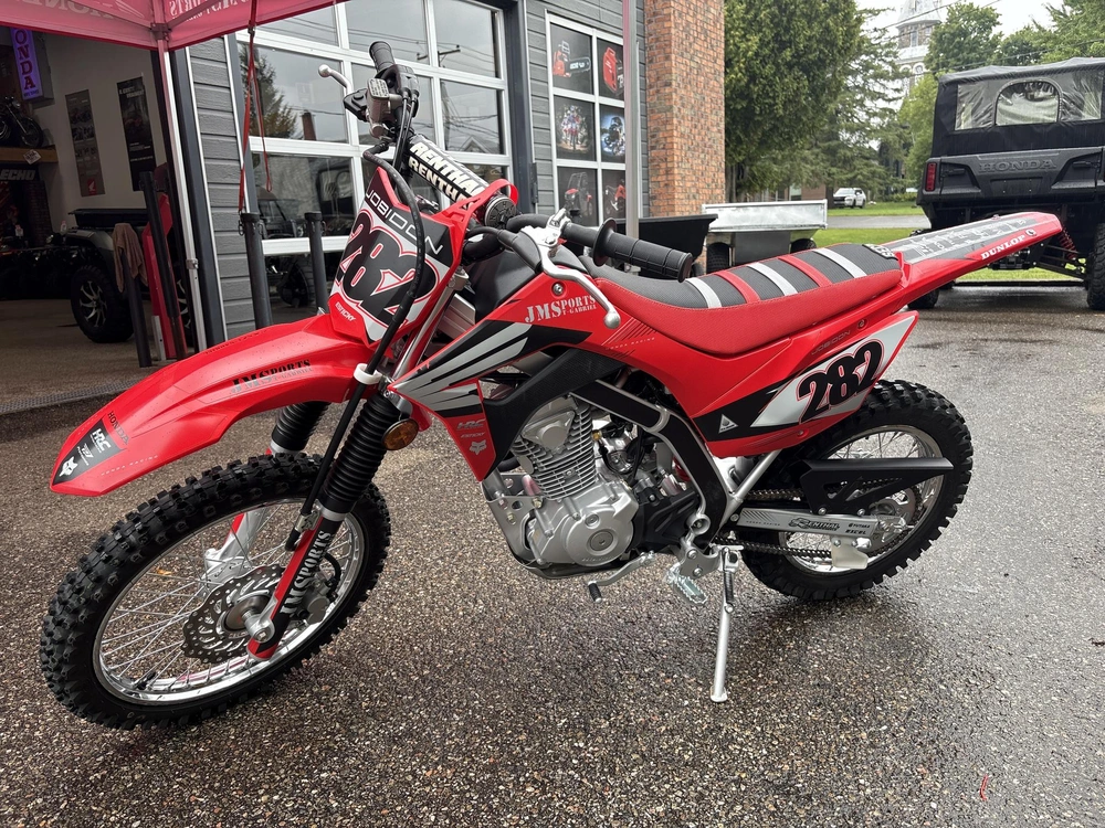 2025 Honda Crf125f alt