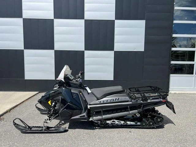 Polaris Prostar Titan Ndproblk 2027 alt