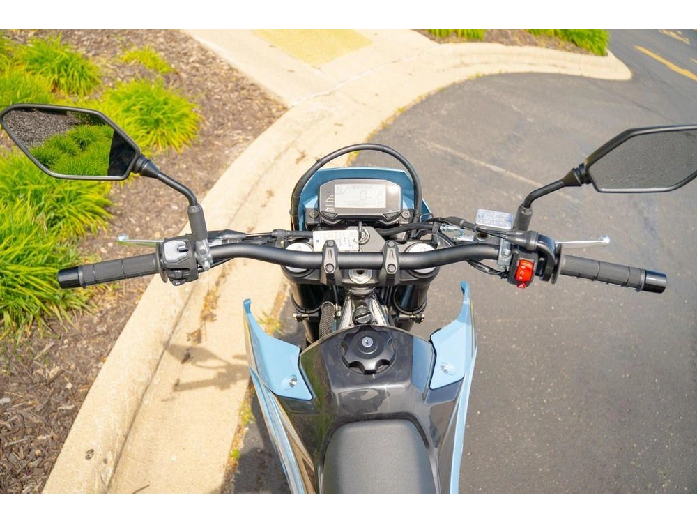 2026 Suzuki Dr-z4sm alt