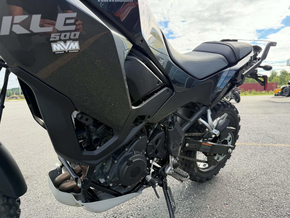 Kawasaki Kle500 2026 alt