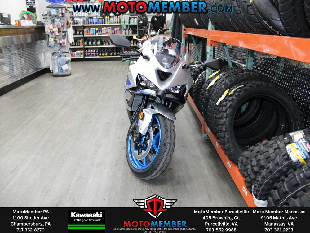 2027 Kawasaki Ninja Zx-6r Abs alt