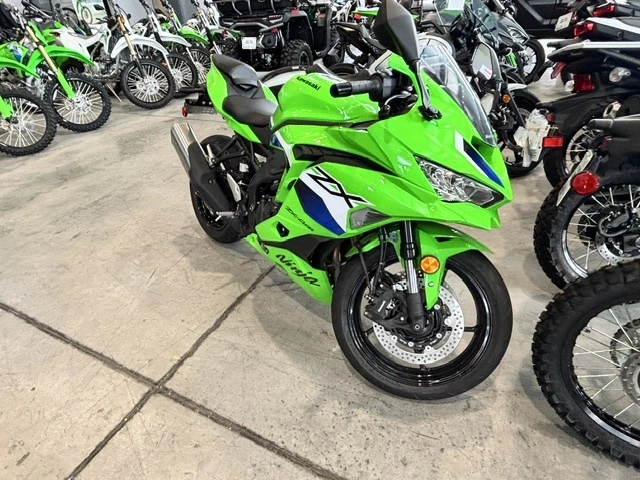 Kawasaki Ninja Zx-4rr Krt Ninja Zx-4rr Zx4rr Zx 4rr 4 Cylindres Zx4 Zx4r Zx- 2026 alt