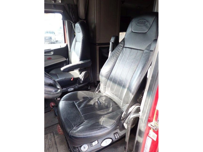 Peterbilt 579 2024