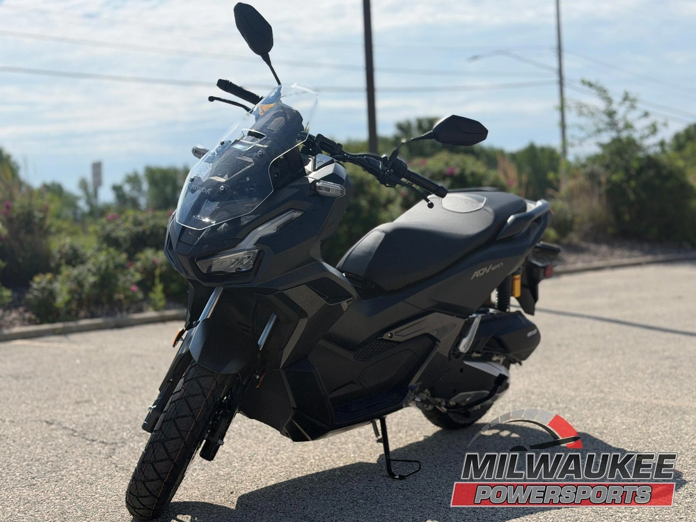 2027 Honda Adv160 alt