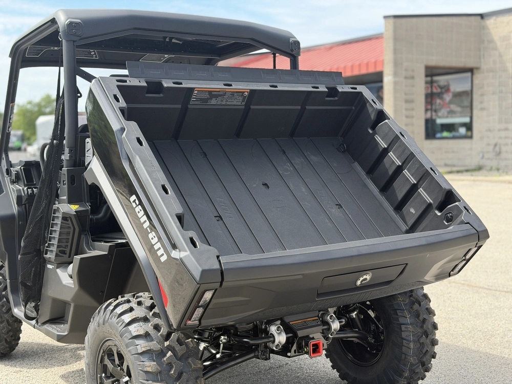 2026 Can-am Defender Xt Hd11 With 10.25 In.display alt