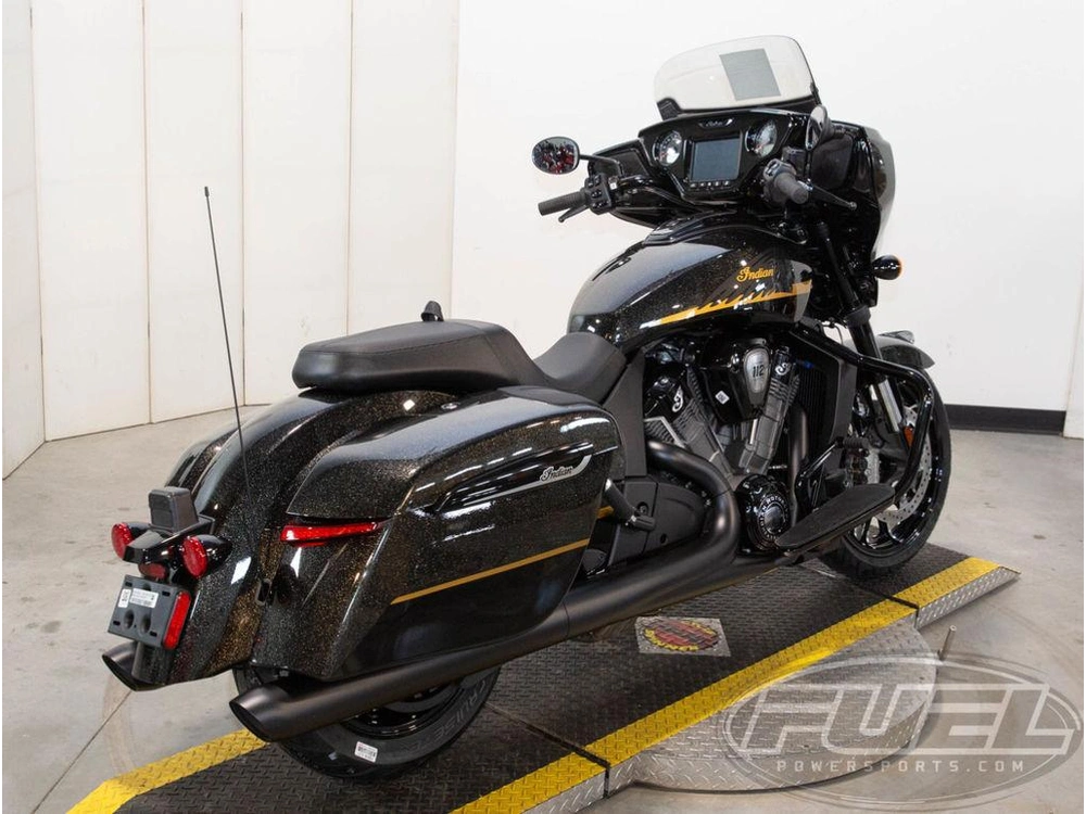 2026 Indian Motorcycle Chieftain® Powerplus Dark Horse® 112 W/powerband Black Crystal W/black Meta alt