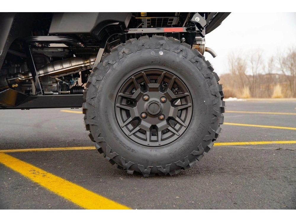 2026 Honda Pioneer 700 Forest alt