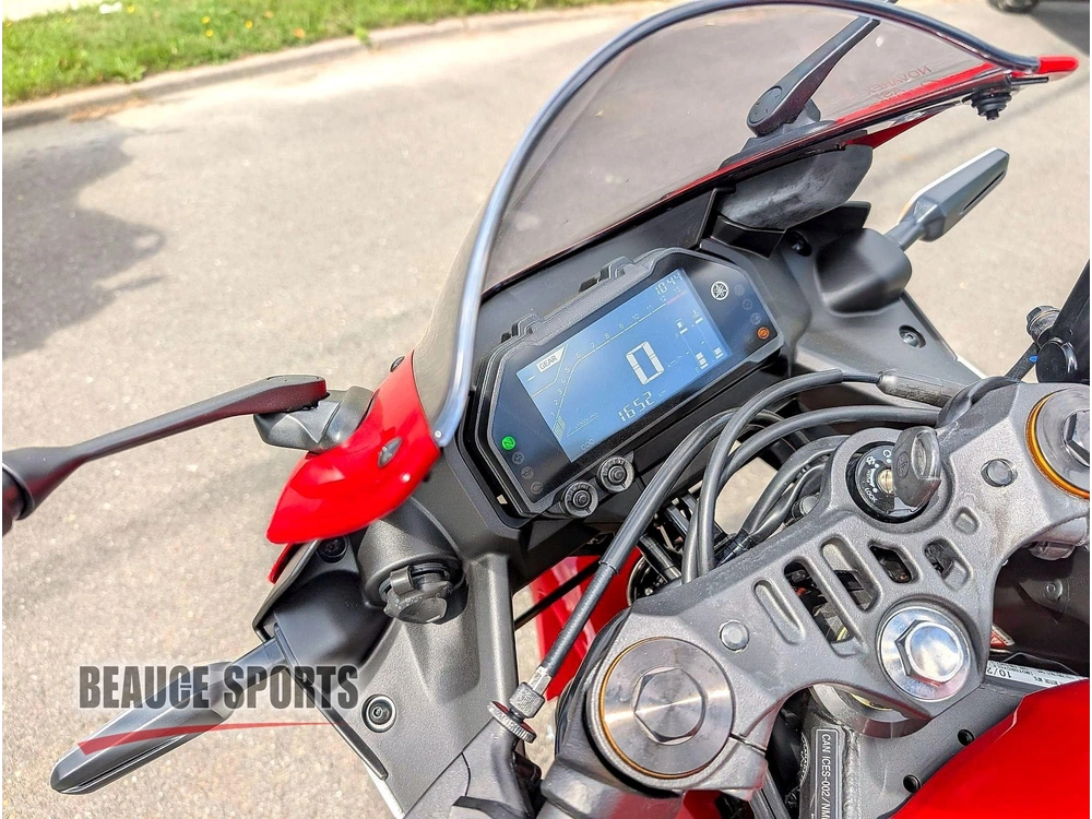 2026 Yamaha R3 - R320 - Yfz 320 Moto Sport Débutant Accessible Léger Novice A2 Ville Weekend Faible Km Immaculée Look Agressif Ninja Rc390 Cbr Aprilia Rs alt