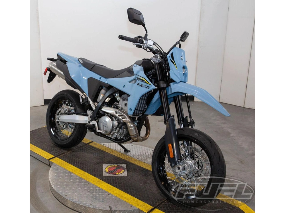 2025 Suzuki Dr-z4sm alt