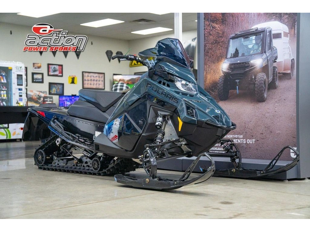 2026 Polaris 650 Indy Xc 137 Gloss Black / Blue Dusk alt
