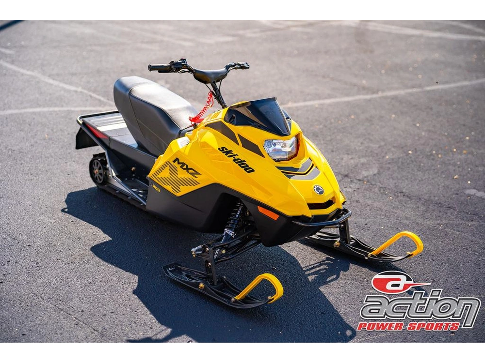 2026 Ski-doo Mxz® 200 alt