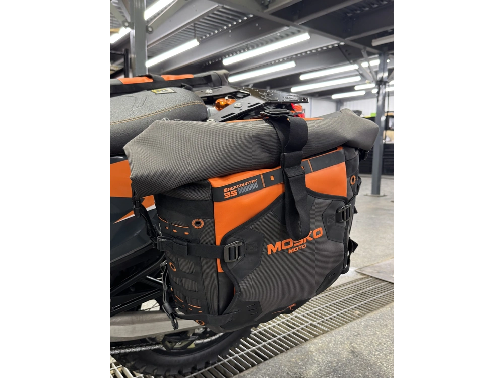 Ktm 690 Enduro R 2021 alt