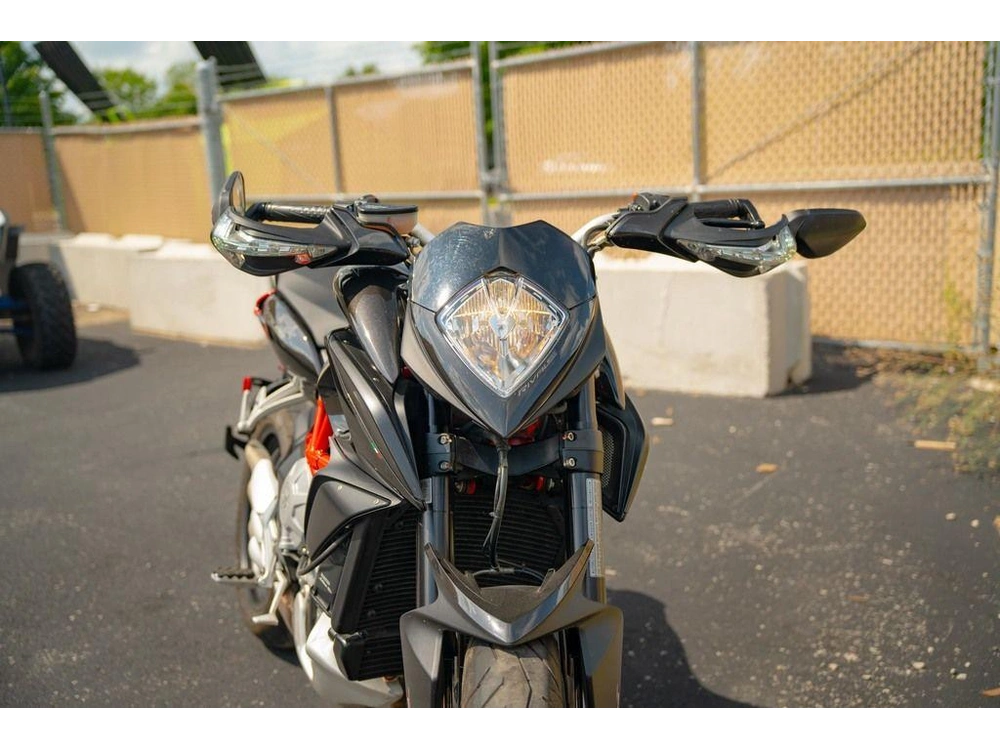 2014 Mv Agusta Rivale 800 alt