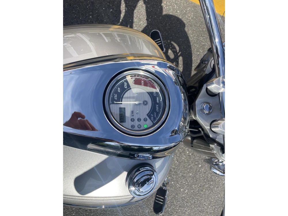 Yamaha V Star 950 Tourer 2009 alt