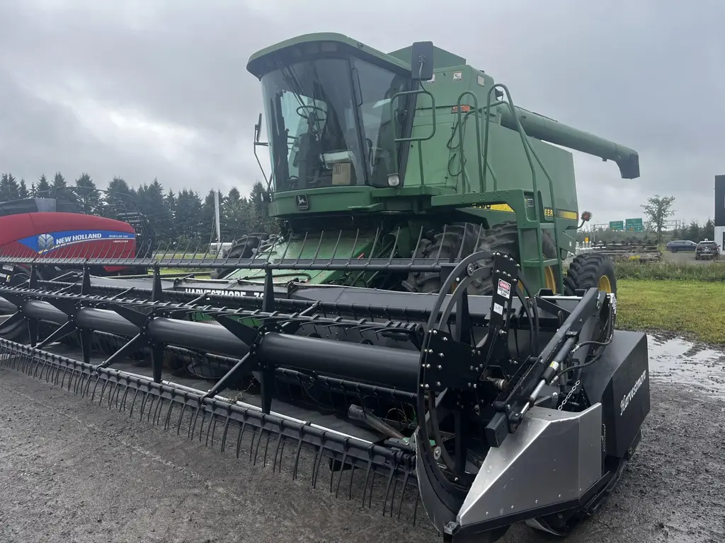 1995 John Deere  9600