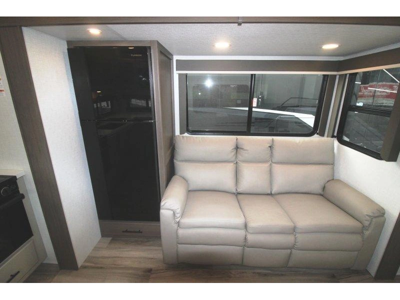 Keystone Rv Cougar 23mle 2027 alt