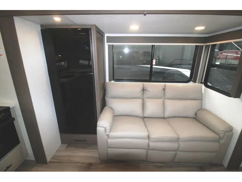 Keystone RV Cougar 23MLE 2027