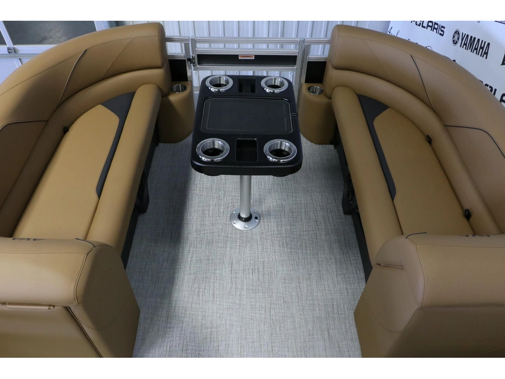 Avalon Venture 2385 Rf 3 Quilles + Yamaha Vmax 115 Hp 2026 alt