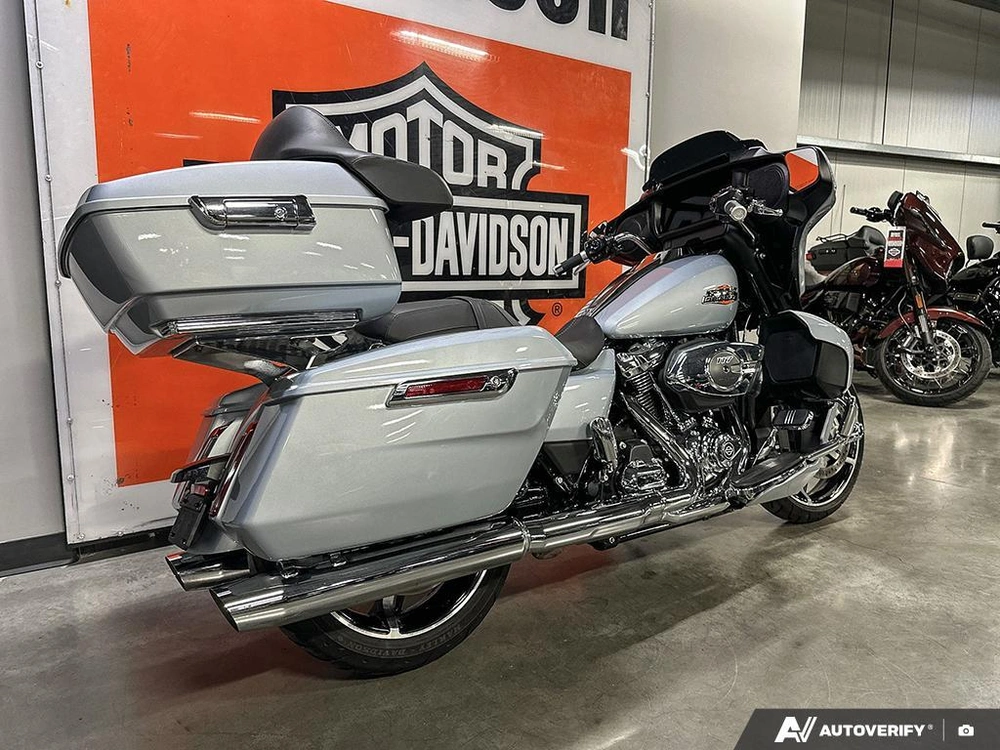 2025 Harley-davidson Street Glide alt