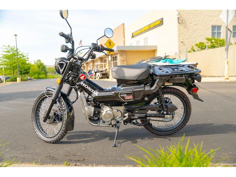 2026 Honda Trail125 alt