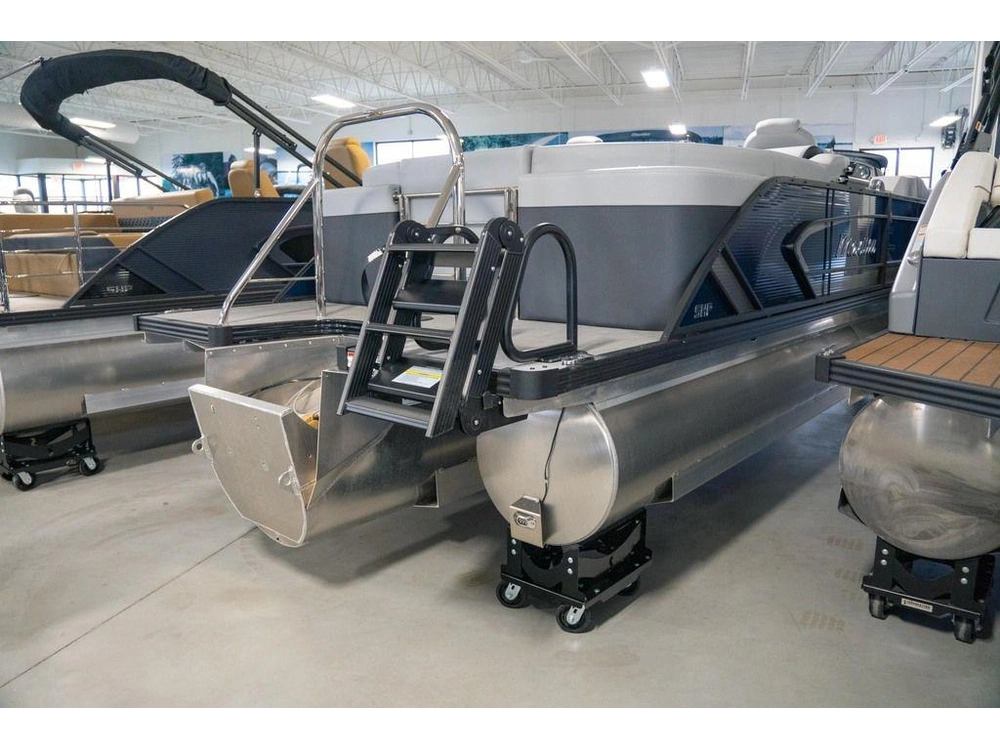 2026 Manitou Encore 23' Shp alt