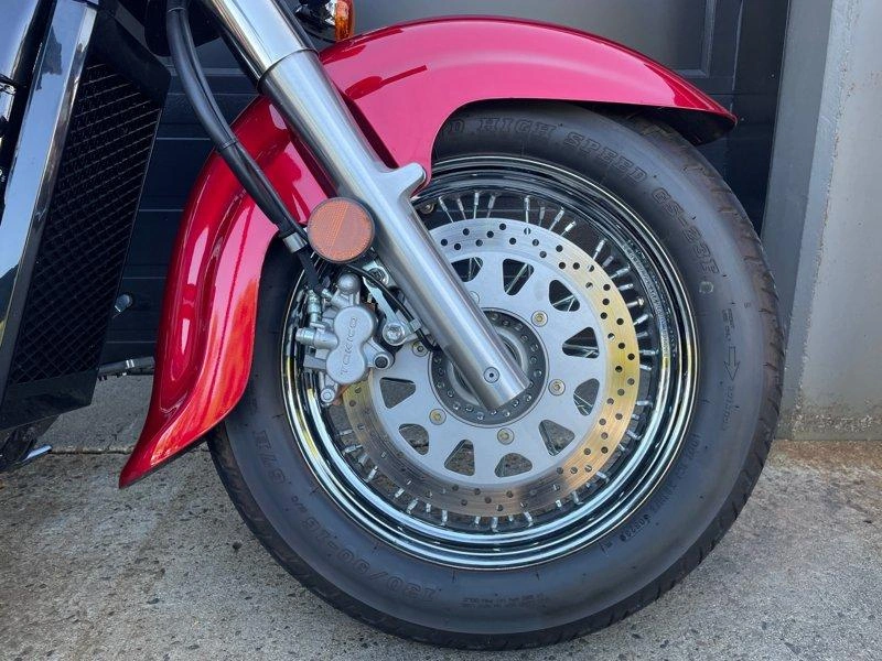 2024 Suzuki Boulevard C50 alt
