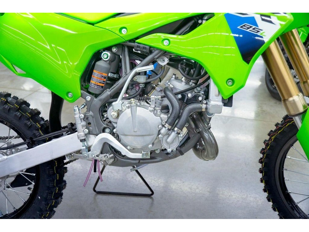2026 Kawasaki Kx™85 L alt