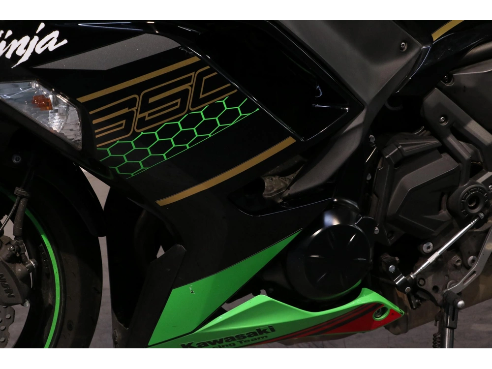 Kawasaki Ninja 650 2020 alt