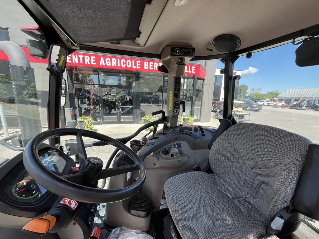 Case IH Farmall 90C 2018