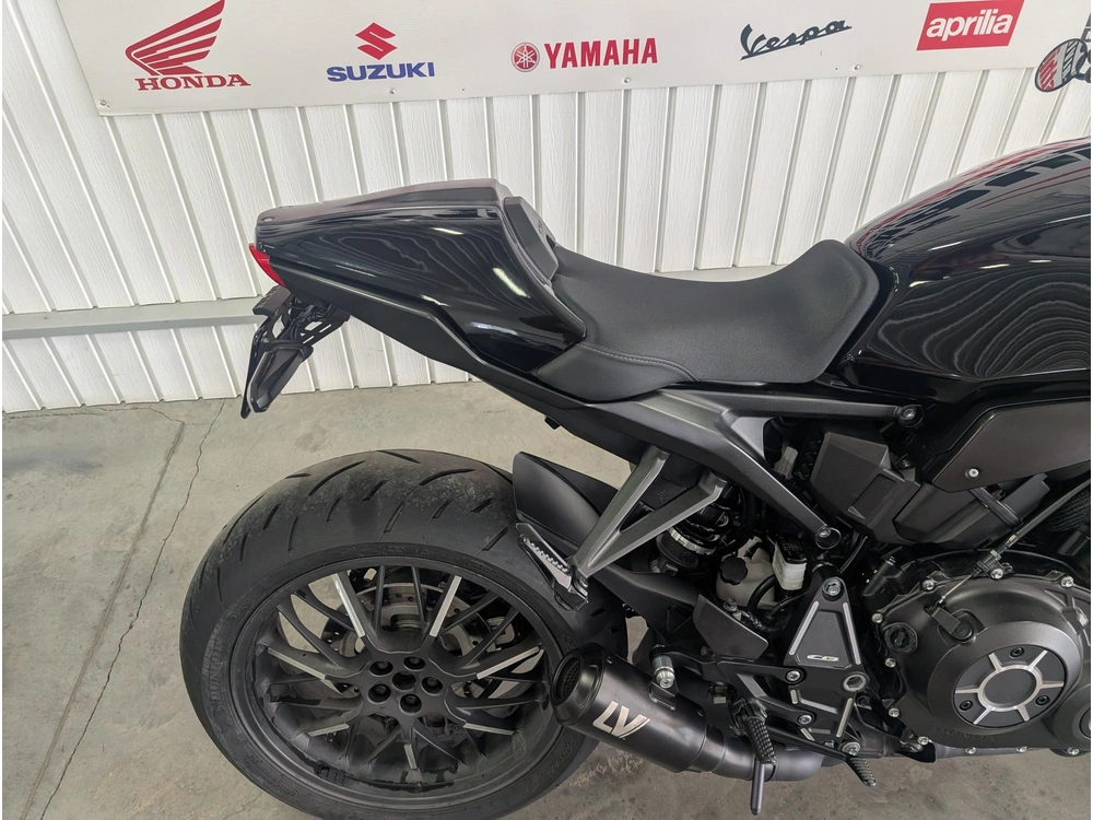 Honda Cb1000r 2023 alt