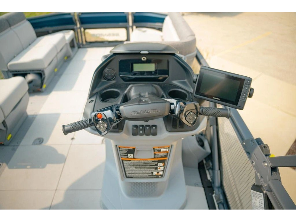 2025 Sea-doo Switch™ Cruise 21 - 230 Hp Galvanized alt