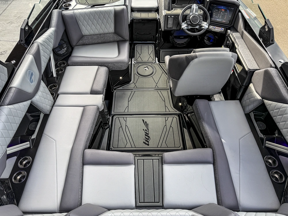 2027 Tige Boats Z1 alt