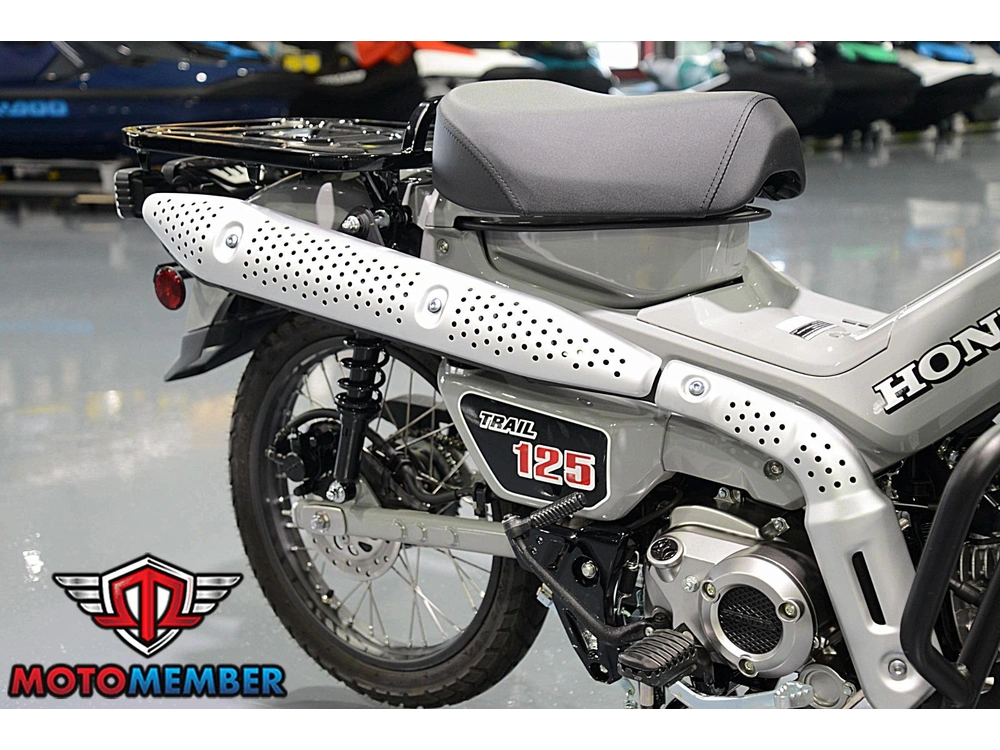 2025 Honda Trail 125 alt