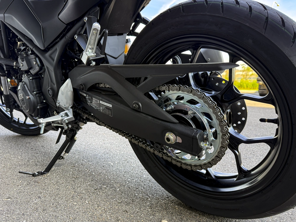 2025 Yamaha Mt-03 alt