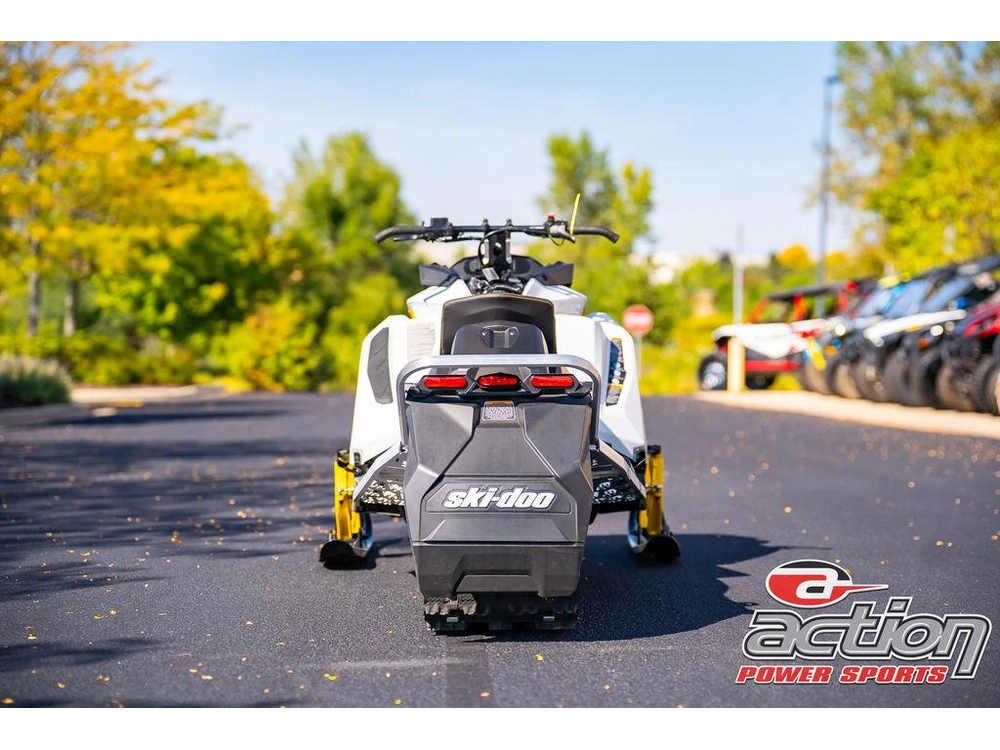 2025 Ski-doo Mxz® Neo® 600 Efi - 40 120 Cobra 1.0 alt