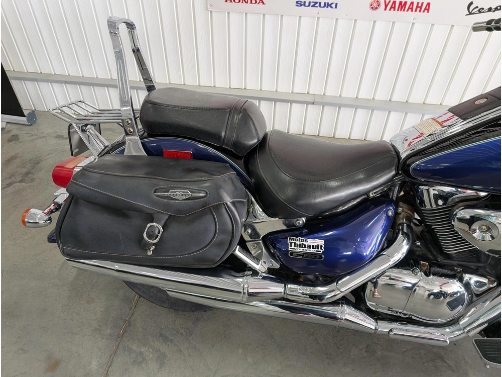 Suzuki Boulevard C90 2005 alt