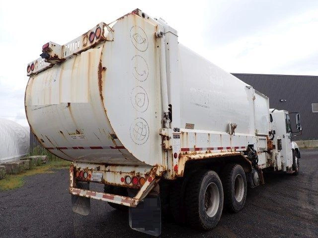 Freightliner 108sd 2018