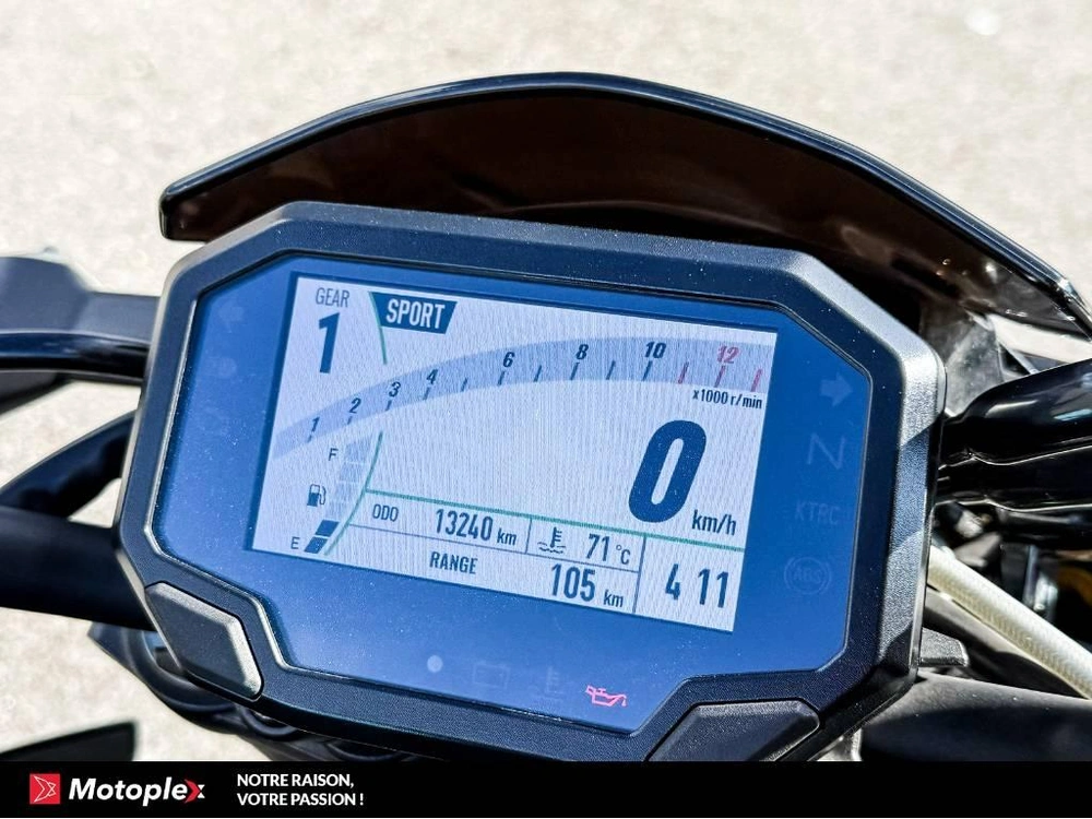 Kawasaki Z900 Se 2024 alt