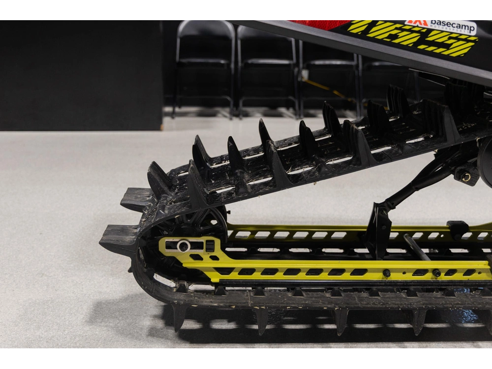2026 Ski-doo Summit Edge 165 Chtb