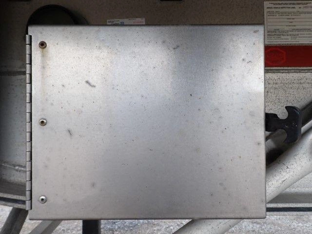 2016 Mac Flatbed