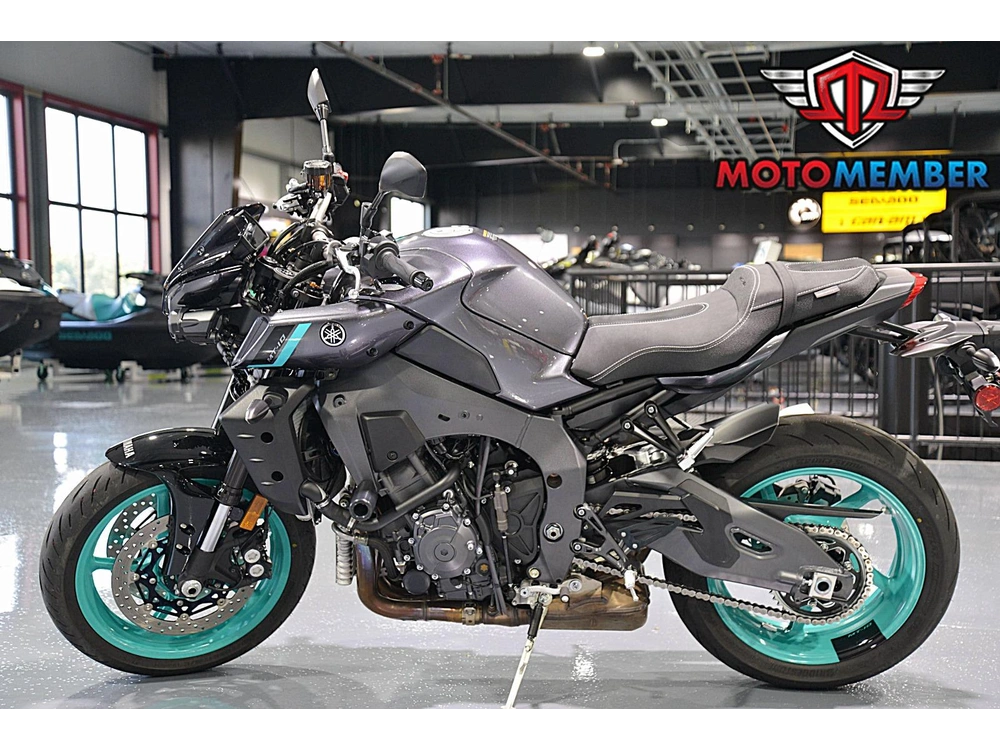 2024 Yamaha Mt-10 alt