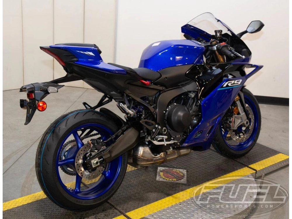 2026 Yamaha Yzf-r9 alt