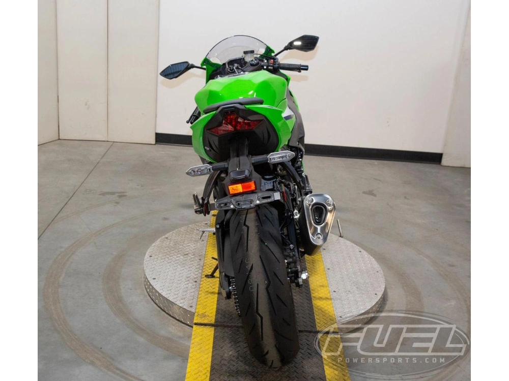 2026 Kawasaki Ninja® Zx™-6r alt