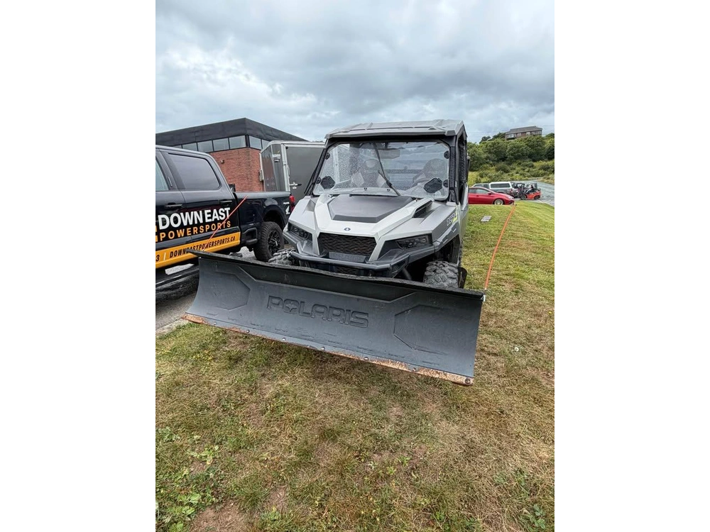 2020 Polaris General 1000 Premium Matte Titanium alt