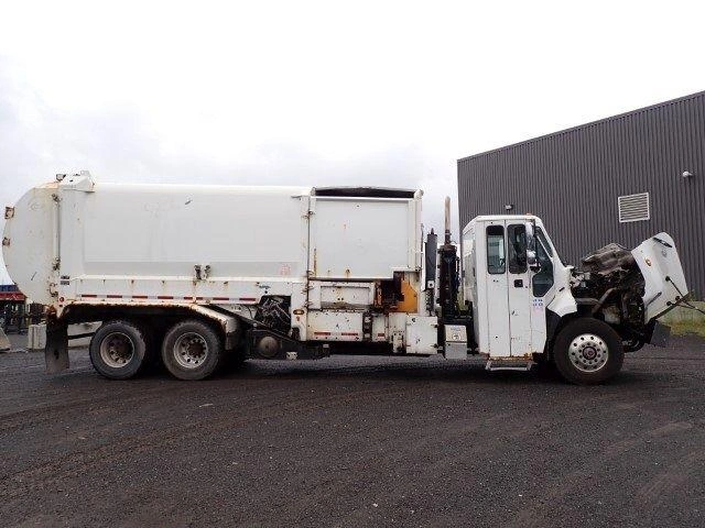 Freightliner 108sd 2019