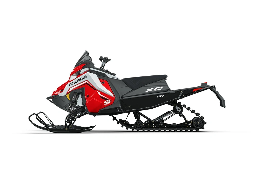 2027 Polaris Prostar S4 Indy Xc 137 alt