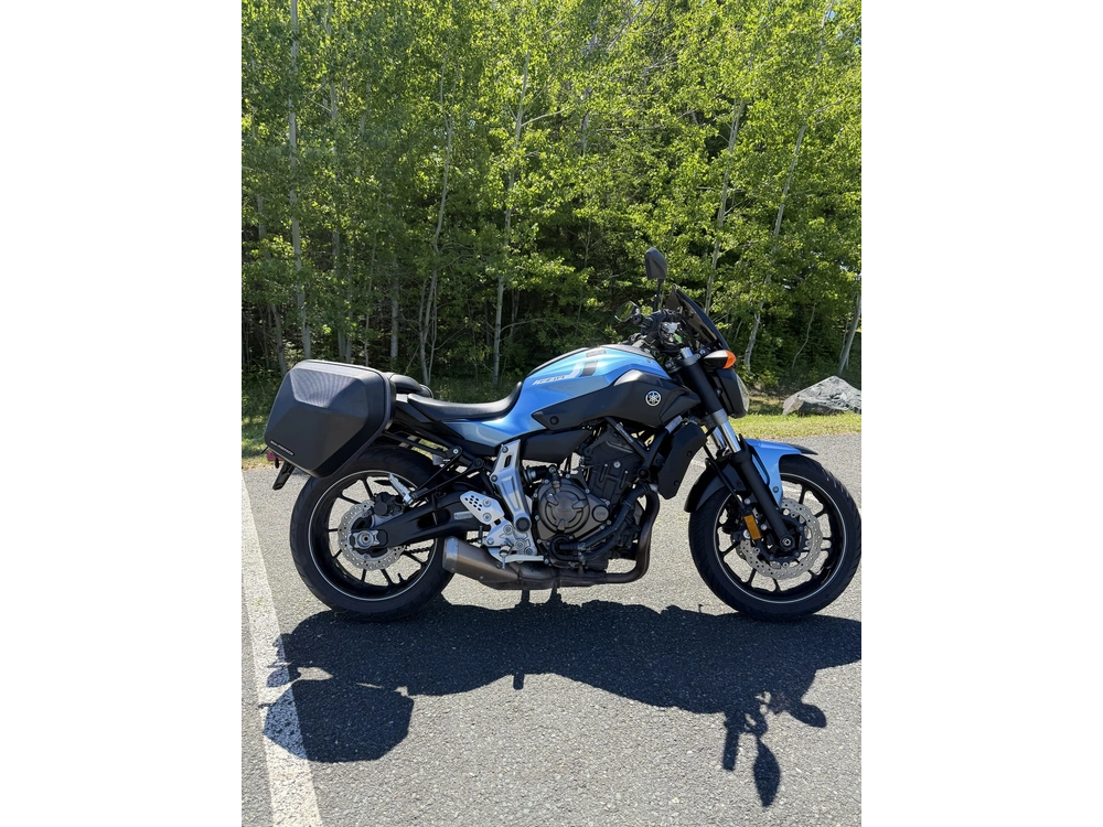 2017 Yamaha Fz-07 alt